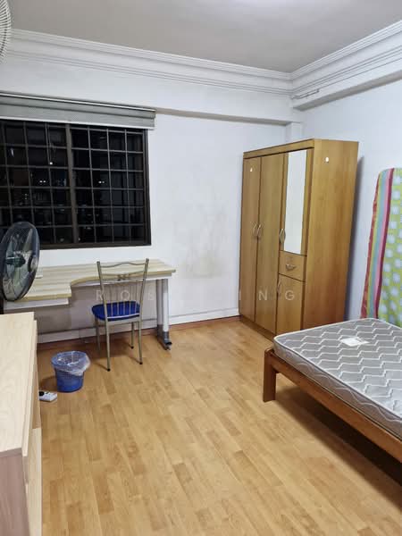 213 Lorong 8 Toa Payoh, 213 Lorong 8 Toa Payoh, Room Rental, 150 sqft, HDB Flat For Rent, by Rose Ting, 500166255 - Bedroom - PropertyGuru.com.sg