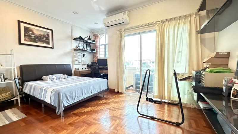 Westwood Avenue, Westwood Avenue, 5 Bedrooms, 3,500 sqft, Semi-Detached House For Sale, by Christina Tan, 500166262 - Bedroom - PropertyGuru.com.sg