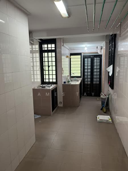 96 Commonwealth Crescent, 96 Commonwealth Crescent, 2 Bedrooms, 592 sqft, HDB Flat For Sale, by James Tay, 500166269 - Kitchen - PropertyGuru.com.sg