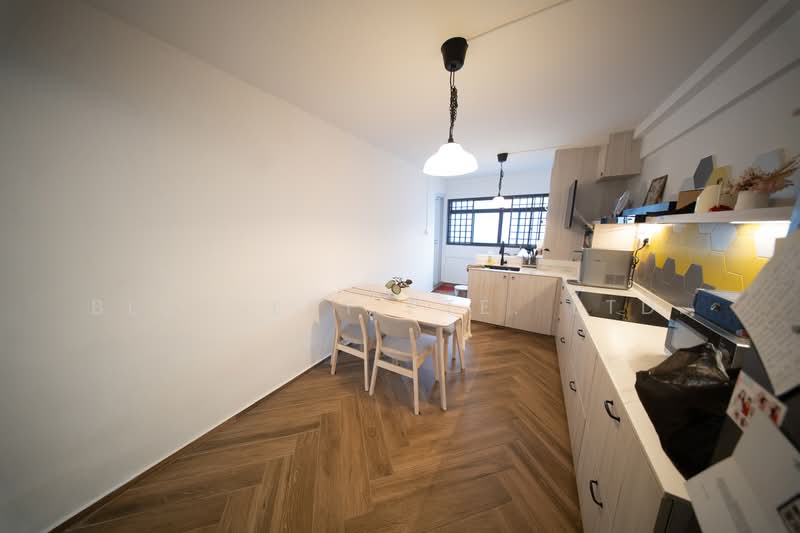 160 Yishun Street 11, 160 Yishun Street 11, 2 Bedrooms, 721 sqft, HDB Flat For Sale, by KENNETH CHUA, 500166270 - Kitchen - PropertyGuru.com.sg