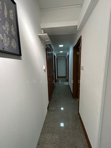 Westcove Condo, 10 West Coast Crescent, Room Rental, 100 sqft, Condominium For Rent, by Janelle Soh, 500166271 - Corridor - PropertyGuru.com.sg