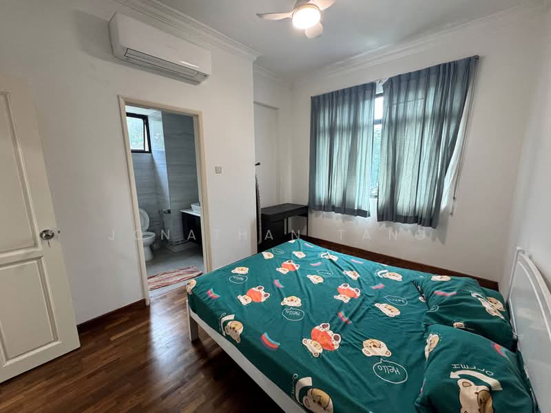Euro-Asia Park, 25 Woodleigh Close, 2 Bedrooms, 764 sqft, Condominium For Rent, by Jonathan Tang, 500166272 - Bedroom - PropertyGuru.com.sg