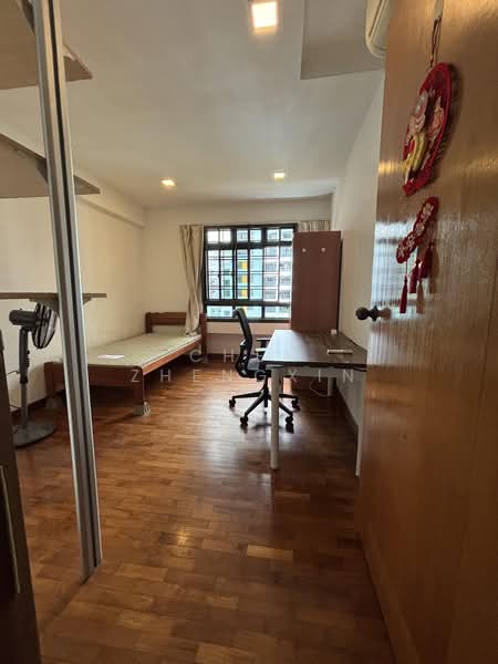 987C Jurong West Street 93, 987C Jurong West Street 93, 3 Bedrooms, 1,200 sqft, HDB Flat For Rent, by Chen Zhengxin, 500166277 - Bedroom - PropertyGuru.com.sg