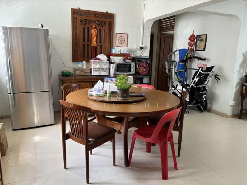 154 Yishun Street 11, 154 Yishun Street 11, 5 Bedrooms, 1,302 sqft, HDB Flat For Sale, by April Chia, 500166281 - Dining Room - PropertyGuru.com.sg