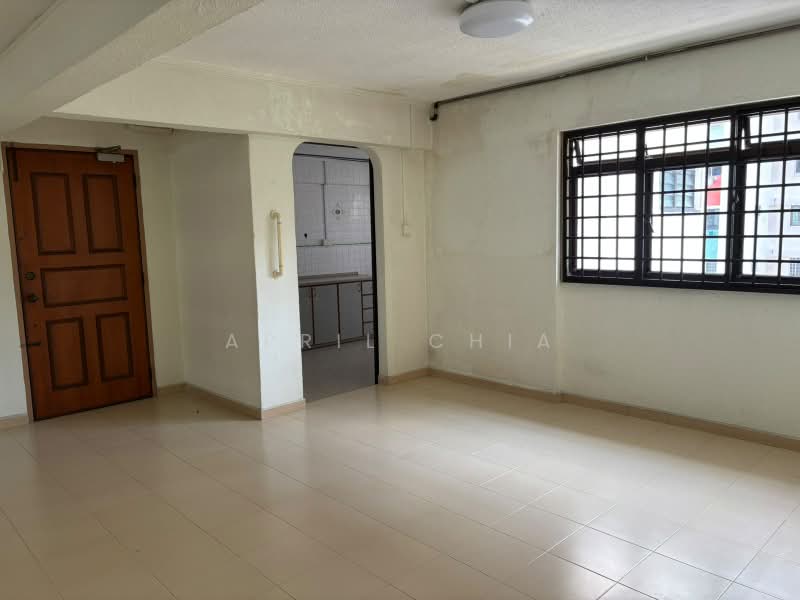 154 Yishun Street 11, 154 Yishun Street 11, 3 Bedrooms, 1,302 sqft, HDB Flat For Sale, by April Chia, 500166281 - Interior - PropertyGuru.com.sg