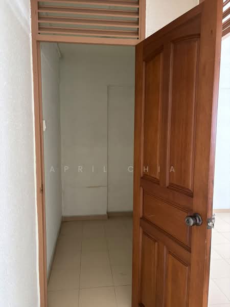 154 Yishun Street 11, 154 Yishun Street 11, 3 Bedrooms, 1,302 sqft, HDB Flat For Sale, by April Chia, 500166281 - Interior - PropertyGuru.com.sg