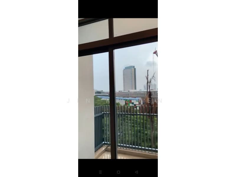 J Gateway, 6 Gateway Drive, 2 Bedrooms, 678 sqft, Condominium For Rent, by Jin Aizhen, 500166284 - Balcony - PropertyGuru.com.sg