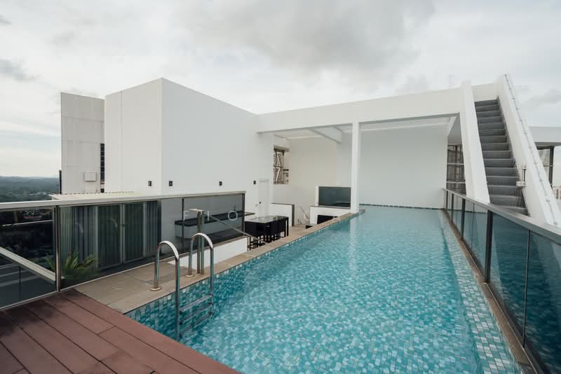Bukit Timah Newton Freehold Luxury Penthouse D11, , 4 Bedrooms, 5,802 sqft, Condominium For Sale, by Fion Cai, 500166287 - Pool - PropertyGuru.com.sg