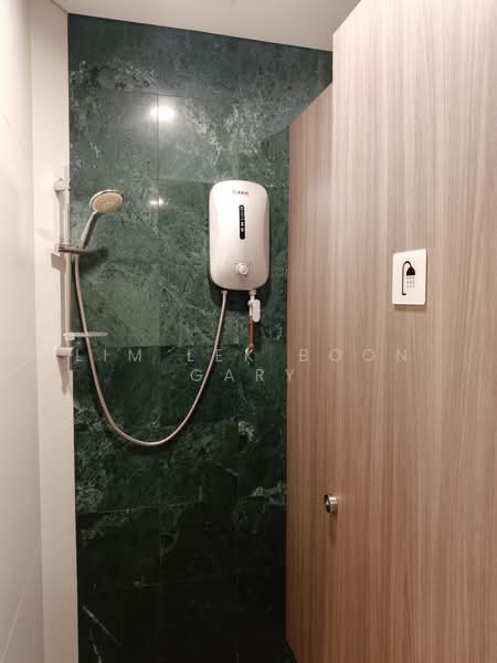 Hub Synergy Point, 70 Anson Road, 3,560 sqft, Office For Rent, by Lim Lek Boon Gary, 500166292 - Bathroom - CommercialGuru.com.sg
