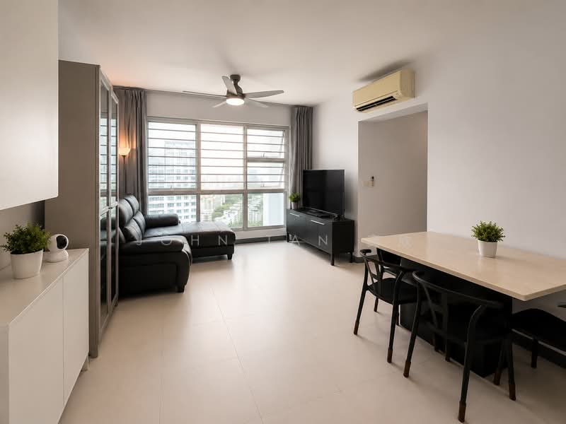 53 Commonwealth Drive, 53 Commonwealth Drive, 3 Bedrooms, 947 sqft, HDB Flat For Sale, by John Tan 奕欣, 500166303 - Living Room - PropertyGuru.com.sg