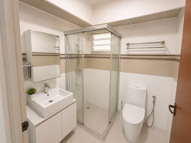 53 Commonwealth Drive, 53 Commonwealth Drive, 3 Bedrooms, 947 sqft, HDB Flat For Sale, by John Tan 奕欣, 500166303 - Bathroom - PropertyGuru.com.sg