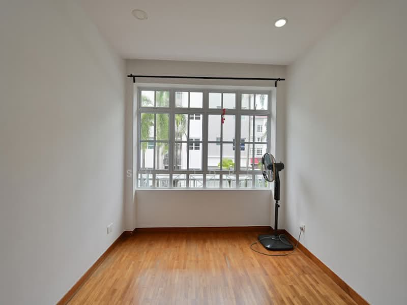 Loyang Court, Jalan Loyang Besar, 6 Bedrooms, 1,917 sqft, Terraced House For Sale, by SH. Idris, 500166317 - Interior - PropertyGuru.com.sg