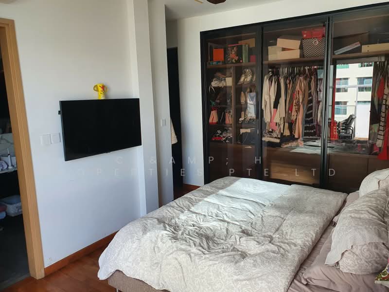 Waterford Residence, 21 Kim Yam Road, 4 Bedrooms, 1,819 sqft, Condominium For Sale, by TAN WAN TENG JENNY, 500166320 - Bedroom - PropertyGuru.com.sg