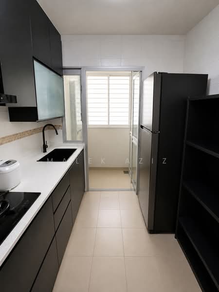591A Montreal Link, 591A Montreal Link, 2 Bedrooms, 732 sqft, HDB Flat For Sale, by Malek Aziz, 500166322 - Kitchen - PropertyGuru.com.sg