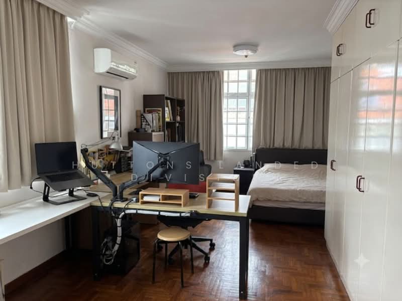 Sian Tuan, Hua Guan, Binjai park, , 7 Bedrooms, 5,000 sqft, Semi-Detached House For Sale, by MARIDA JACOBS, 500166333 - Bedroom - PropertyGuru.com.sg