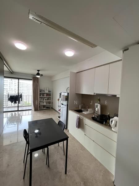 Riversails, 8 Upper Serangoon Crescent, 1 Bedroom, 506 sqft, Condominium For Rent, by Lee Yin Jie, 500166341 - Kitchen - PropertyGuru.com.sg