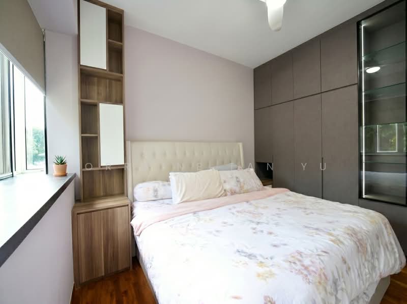 Sunglade, 5 Serangoon Avenue 2, 3 Bedrooms, 1,109 sqft, Condominium For Sale, by Lorraine Tan Yu Lin, 500166355 - Master Bedroom - PropertyGuru.com.sg