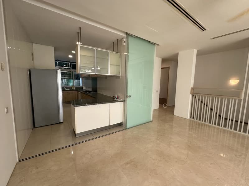 The Botanic on Lloyd, 33 Lloyd Road, 4 Bedrooms, 3,488 sqft, Condominium For Rent, by Janet Foo, 500166358 - Kitchen - PropertyGuru.com.sg