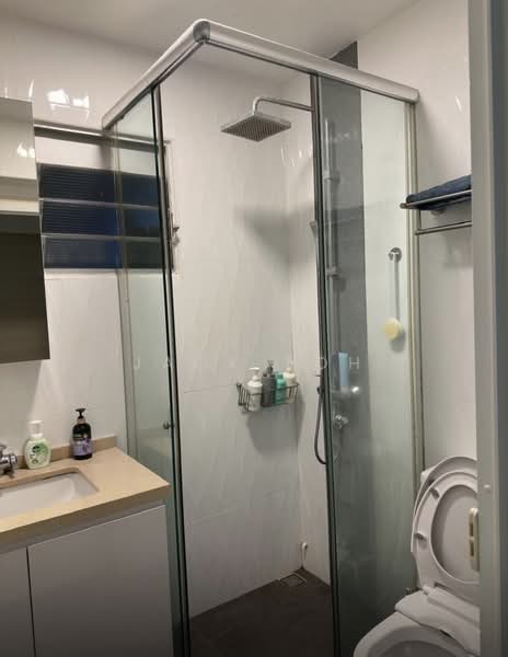 442B Fajar Road, 442B Fajar Road, Room Rental, 100 sqft, HDB Flat For Rent, by Jack Toh, 500166360 - Bathroom - PropertyGuru.com.sg