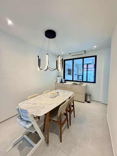 12 Jalan Tamban, 12 Jalan Tamban, 3 Bedrooms, 2,300 sqft, Terraced House For Sale, by Javier Chew, 500166364 - Dining Room - PropertyGuru.com.sg