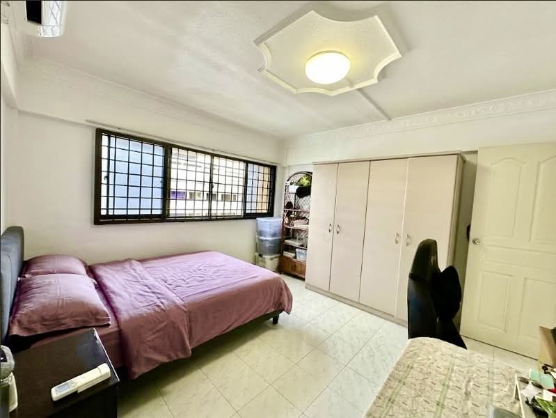 805 Yishun Ring Road, 805 Yishun Ring Road, 3 Bedrooms, 1,313 sqft, HDB Flat For Sale, by Viki Hue, 500166366 - Bedroom - PropertyGuru.com.sg