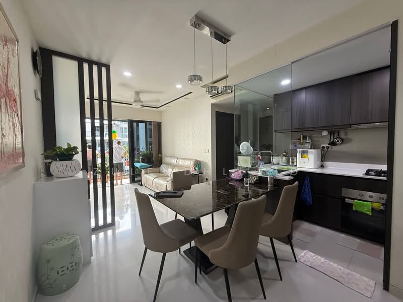 North Park Residences, 19 Yishun Central 1, 2 Bedrooms, 700 sqft, Condominium For Sale, by Zulfadhli Md, 500166375 - Living Room - PropertyGuru.com.sg