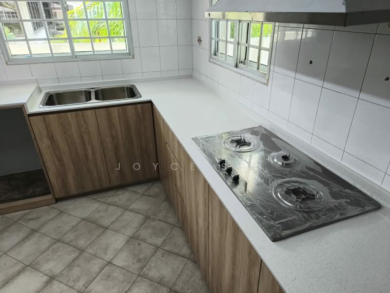 D15 Hilltop Semi Detached, Wide Frontage and Regular Shape, Rebuild, Siglap, Third street, East Coast road, Frankel avenue, 4 Bedrooms, 3,500 sqft, Semi-Detached House For Sale, by Joyce Sim, 500166392 - Kitchen - PropertyGuru.com.sg
