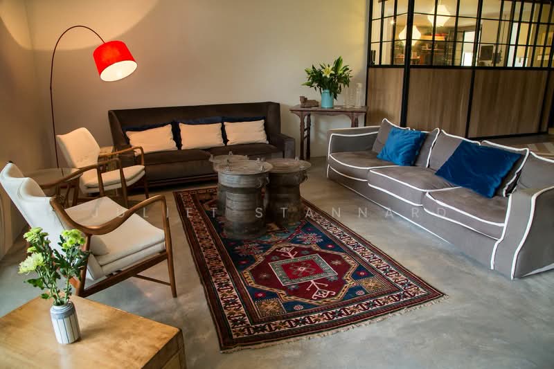 Astrid Meadows, 48 Coronation Road West, 4 Bedrooms, 3,799 sqft, Condominium For Rent, by Juliet Stannard, 500166398 - Living Room - PropertyGuru.com.sg