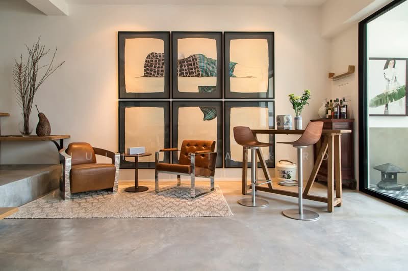 Astrid Meadows, 48 Coronation Road West, 4 Bedrooms, 3,799 sqft, Condominium For Rent, by Juliet Stannard, 500166398 - Living Room - PropertyGuru.com.sg