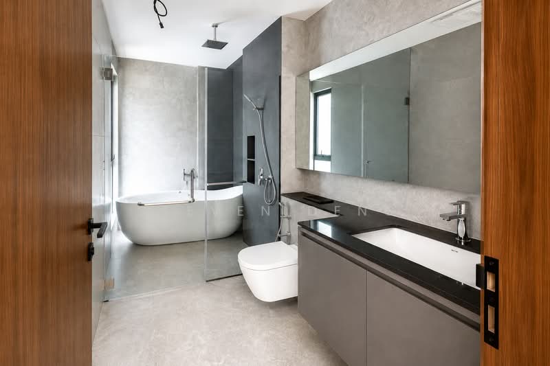 Jalan sankam, , 5 Bedrooms, 4,834 sqft, Terraced House For Sale, by Steven Deng, 500166403 - Bathroom - PropertyGuru.com.sg