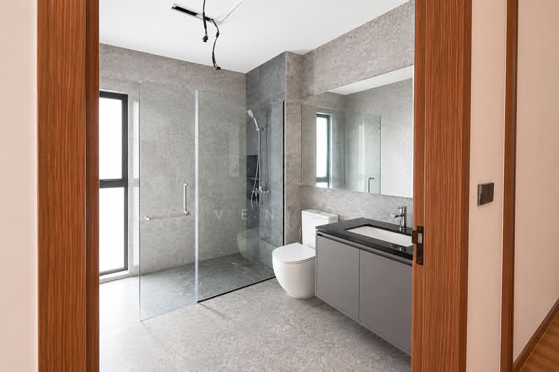 Jalan sankam, , 5 Bedrooms, 4,834 sqft, Terraced House For Sale, by Steven Deng, 500166403 - Bathroom - PropertyGuru.com.sg