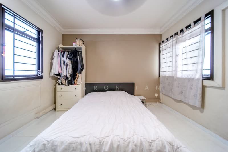 303A Anchorvale Link, 303A Anchorvale Link, 3 Bedrooms, 1,184 sqft, HDB Flat For Sale, by Sharon Tan, 500166406 - Master Bedroom - PropertyGuru.com.sg