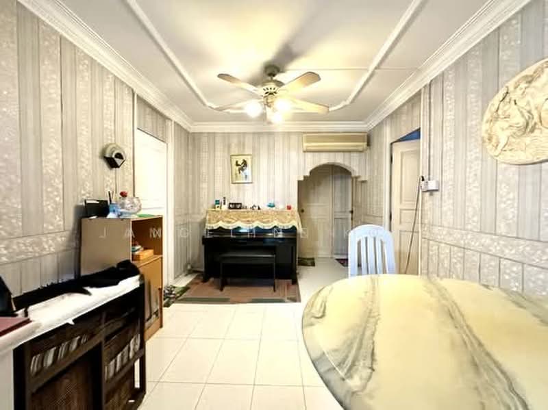 4 Toh Yi Drive, 4 Toh Yi Drive, 4 Bedrooms, 1,313 sqft, HDB Flat For Sale, by Angeline Koh, 500166407 - PropertyGuru.com.sg