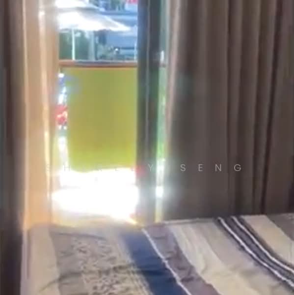 Hedges Park Condominium, 71 Flora Drive, 4 Bedrooms, 1,539 sqft, Condominium For Sale, by Shirley Seng, 500166418 - Bedroom - PropertyGuru.com.sg
