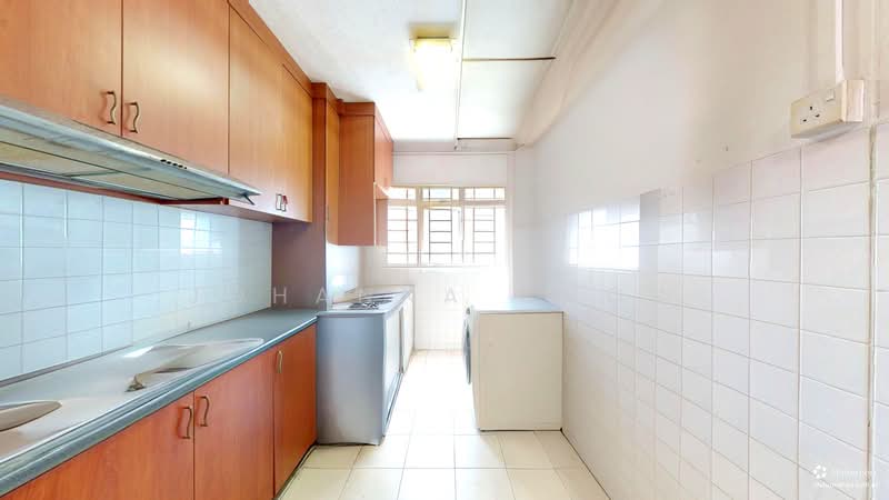 915 Jurong West Street 91, 915 Jurong West Street 91, 3 Bedrooms, 785 sqft, HDB Flat For Sale, by Johanna Chow, 500166419 - Kitchen - PropertyGuru.com.sg