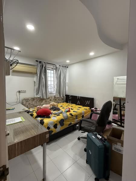 702 Bedok Reservoir Road, 702 Bedok Reservoir Road, 3 Bedrooms, 1,001 sqft, HDB Flat For Rent, by Kash Randhawa, 500166420 - Bedroom - PropertyGuru.com.sg