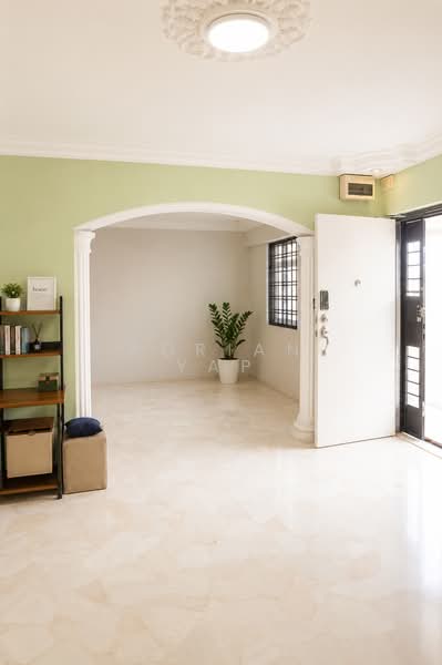 450A Tampines Street 42, 450A Tampines Street 42, 3 Bedrooms, 1,141 sqft, HDB Flat For Sale, by Adrian Yap, 500166425 - Entrance - PropertyGuru.com.sg
