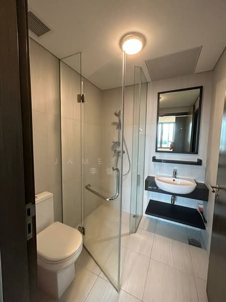 The Rise @ Oxley - Residences, 71 Oxley Rise, 2 Bedrooms, 646 sqft, Apartment For Sale, by James Lee 李健铭, 500166426 - Bathroom - PropertyGuru.com.sg