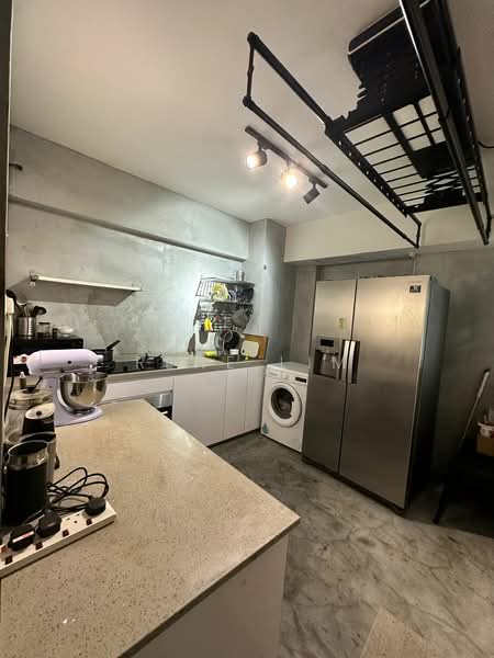 134 Edgedale Plains, 134 Edgedale Plains, 3 Bedrooms, 979 sqft, HDB Flat For Rent, by RENE LIM, 500166429 - Kitchen - PropertyGuru.com.sg