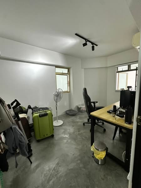 134 Edgedale Plains, 134 Edgedale Plains, 3 Bedrooms, 979 sqft, HDB Flat For Rent, by RENE LIM, 500166429 - Study - PropertyGuru.com.sg
