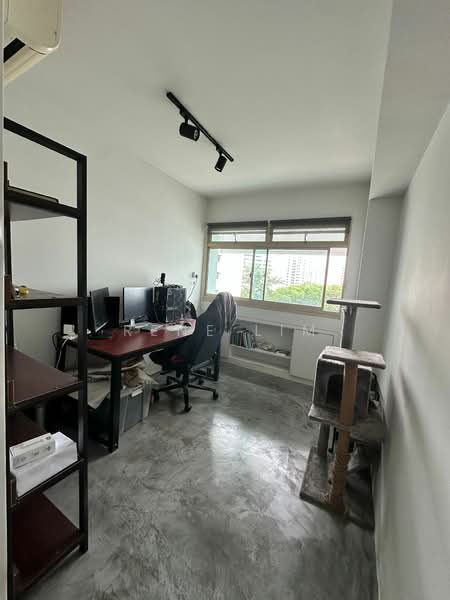 134 Edgedale Plains, 134 Edgedale Plains, 3 Bedrooms, 979 sqft, HDB Flat For Rent, by RENE LIM, 500166429 - Study - PropertyGuru.com.sg