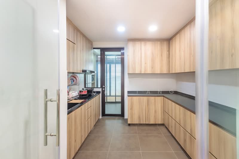Westville, 129 Westwood Crescent, 5 Bedrooms, 2,700 sqft, Terraced House For Sale, by Meagan Tang, 500166431 - Kitchen - PropertyGuru.com.sg