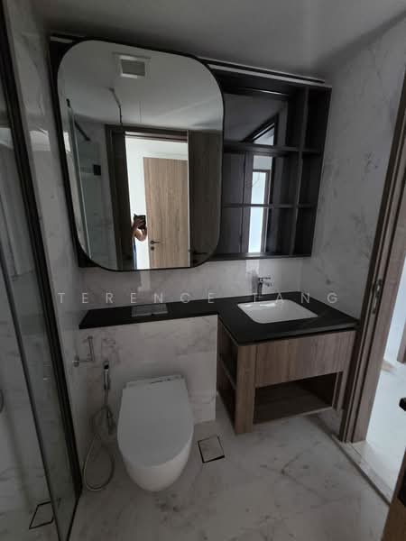 Sceneca Residence, Tanah Merah Kechil Link, 3 Bedrooms, 1,163 sqft, Condominium For Sale, by Terence Tang, 500166435 - Bathroom - PropertyGuru.com.sg