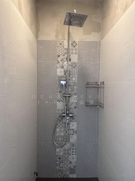 Entry-Level Freehold Residential Conservation Home in D15, , 4 Bedrooms, 2,017 sqft, Shophouse For Sale, by Genevieve Tan 陈仪珠, 500166443 - Bathroom - PropertyGuru.com.sg