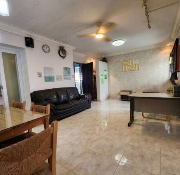 276A Jurong West Street 25, 276A Jurong West Street 25, 3 Bedrooms, 900 sqft, HDB Flat For Rent, by Alvin Wee, 500166444 - Living Room - PropertyGuru.com.sg