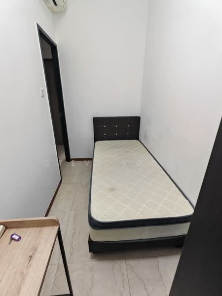 Heritage View, 10 Dover Rise, Room Rental, 100 sqft, Condominium For Rent, by Steve Voon, 500166451 - Bedroom - PropertyGuru.com.sg