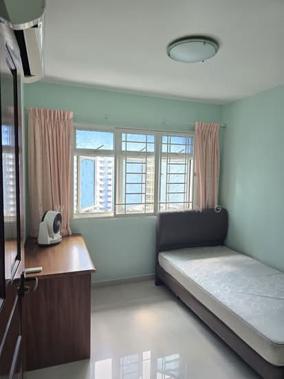 For Rent - 2C Upper Boon Keng Road