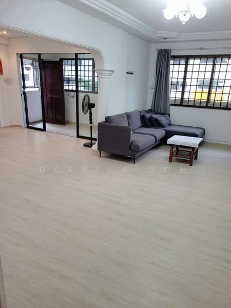 The Woods, Westwood Avenue, Room Rental, 180 sqft, Semi-Detached House For Rent, by Desrina Goh, 500166473 - Living Room - PropertyGuru.com.sg
