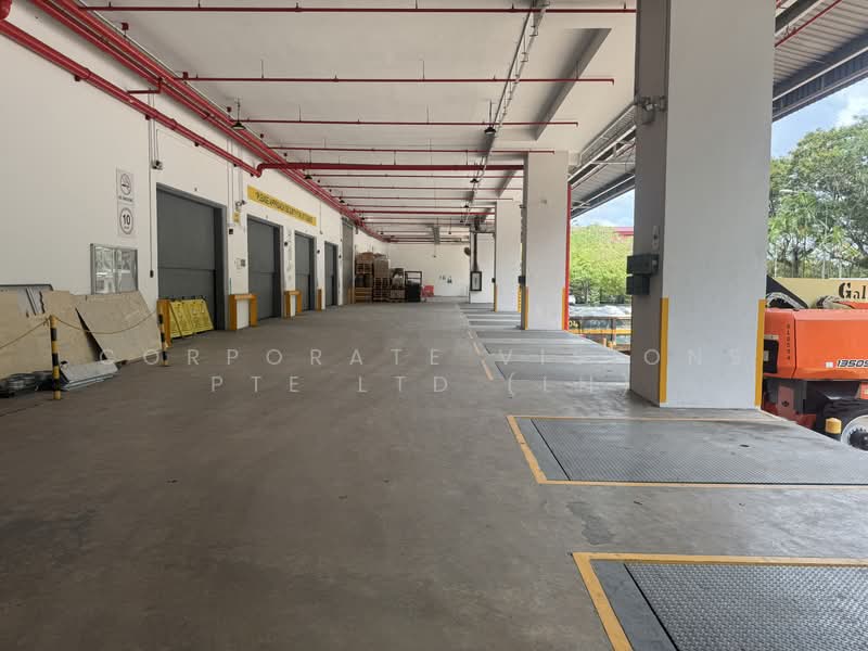 Toh Guan warehouse near IMM, , 39,000 sqft, Warehouse For Rent, by HO LI LI, 500166478 - Exterior - CommercialGuru.com.sg