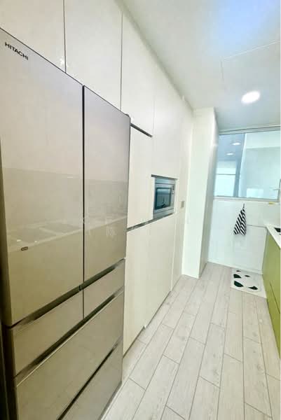 76 Shenton, 76 Shenton Way, 2 Bedrooms, 969 sqft, Apartment For Sale, by CP Tan (陈俊彬), 500166480 - Kitchen - PropertyGuru.com.sg